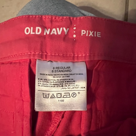 Women’s pixie short - Picture 2 of 4